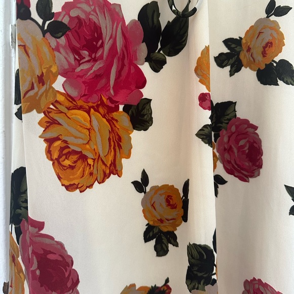 audrey Floral Mini Dress - Picture 3 of 4